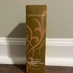 Younique beachfront Bronzer shade Malibu. Used one time.